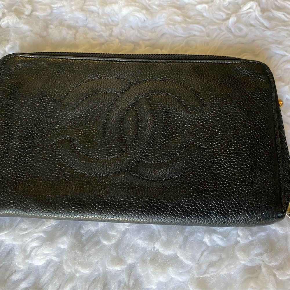 Chanel wallet pouch